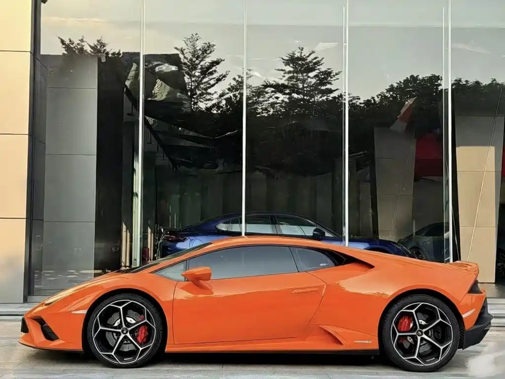 Lamborghini Huracan 2022 — фото 3