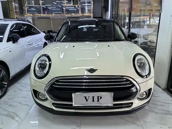 MINI Clubman 2016