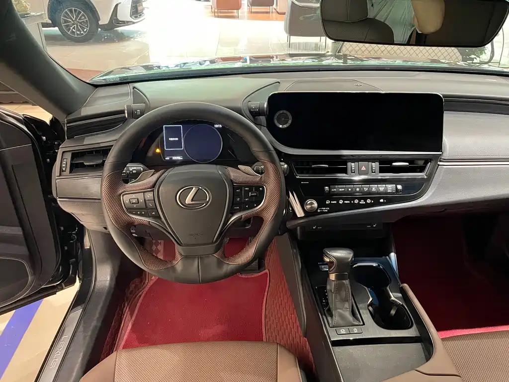 Lexus ES 2023 — фото 13