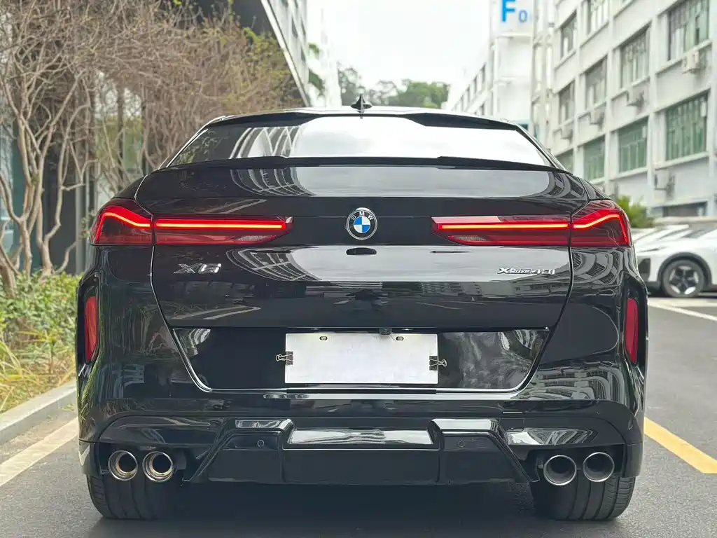 BMW X6 2022 — фото 9