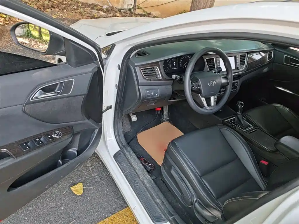 Hyundai Mistra 2017 — фото 16