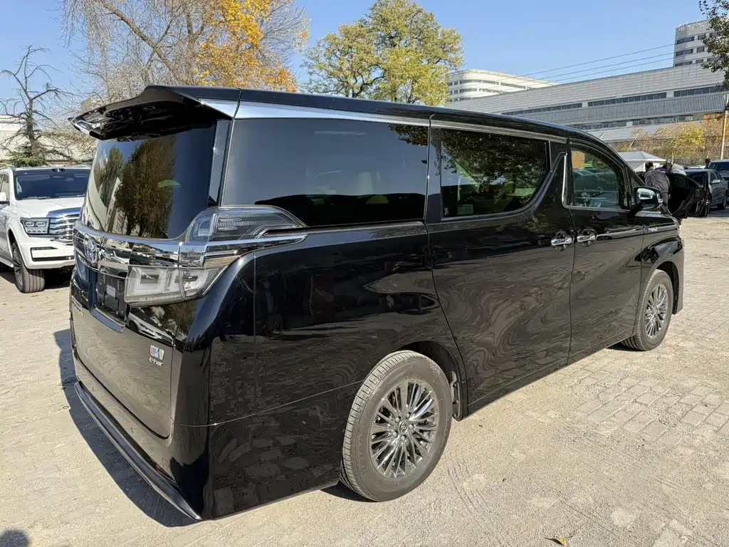 Toyota Vellfire 2020 — фото 20