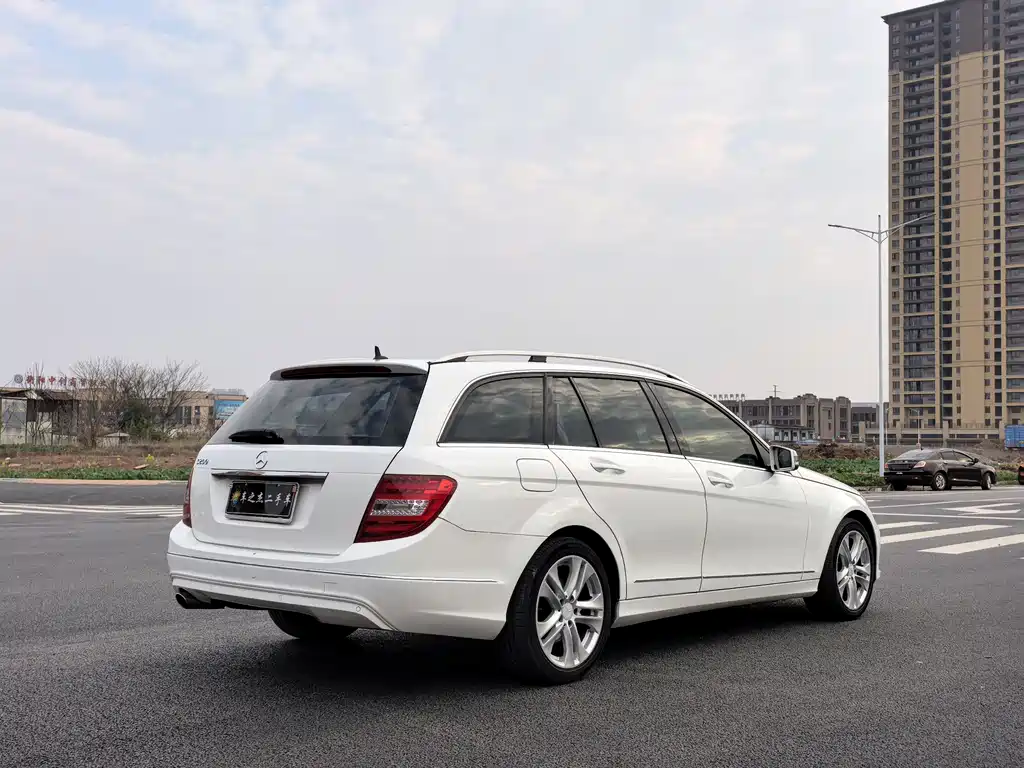 Mercedes-Benz C-Class 2013 — фото 7