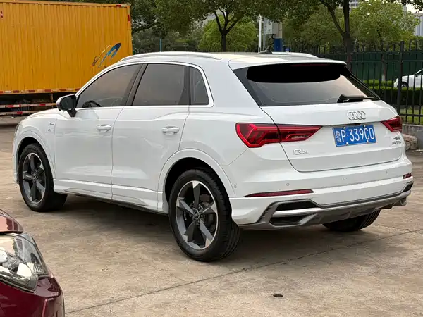 Audi Q3 2022