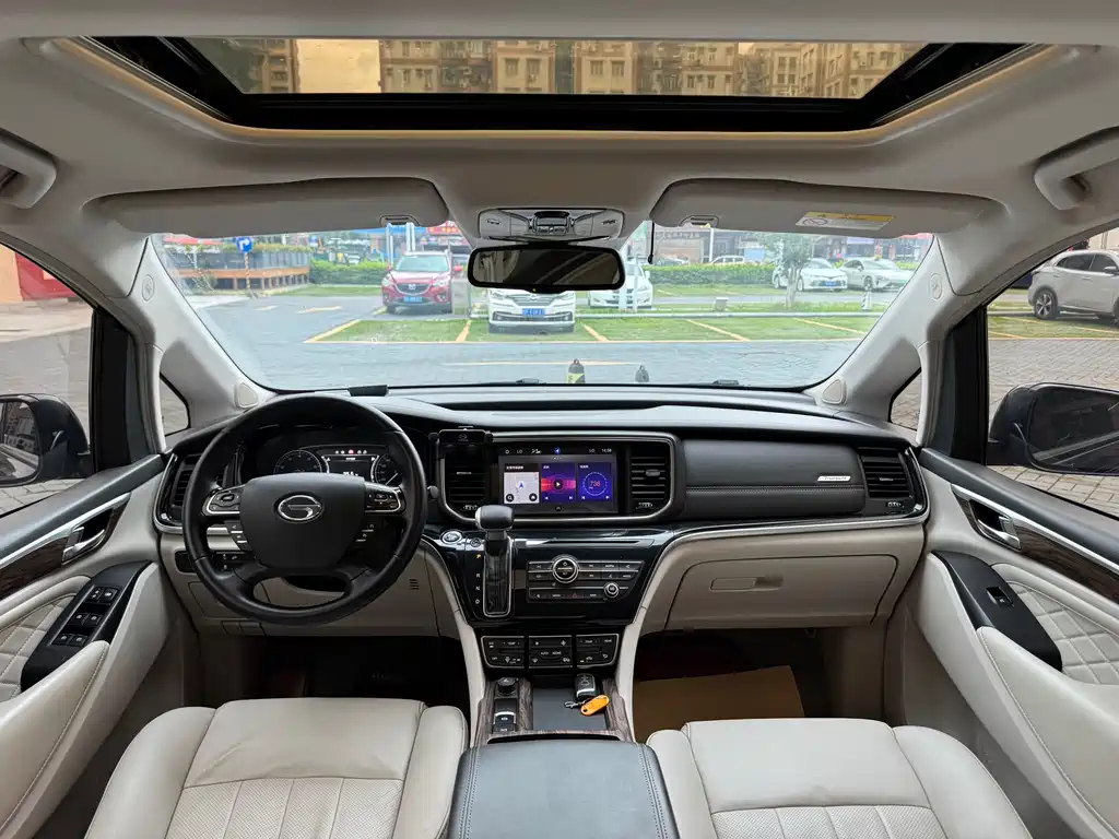 GAC Motor Trumpchi M8 2019 — фото 16