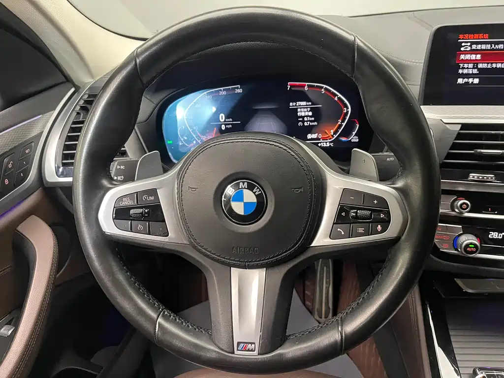 BMW X4 2021 — фото 17