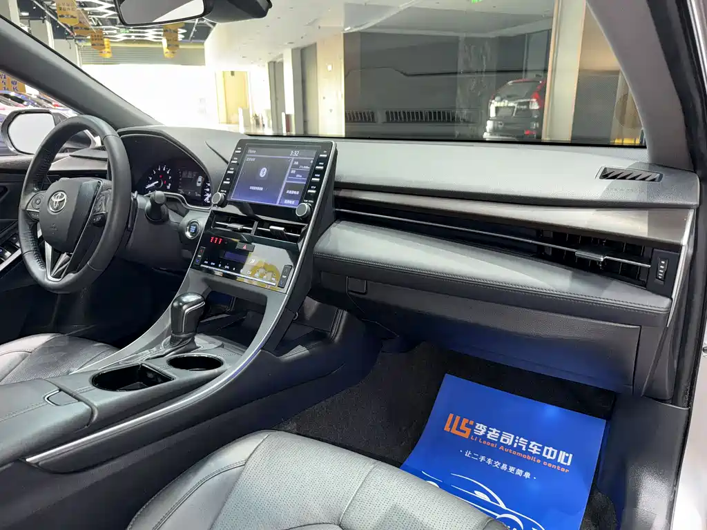 Toyota Avalon 2021 — фото 14