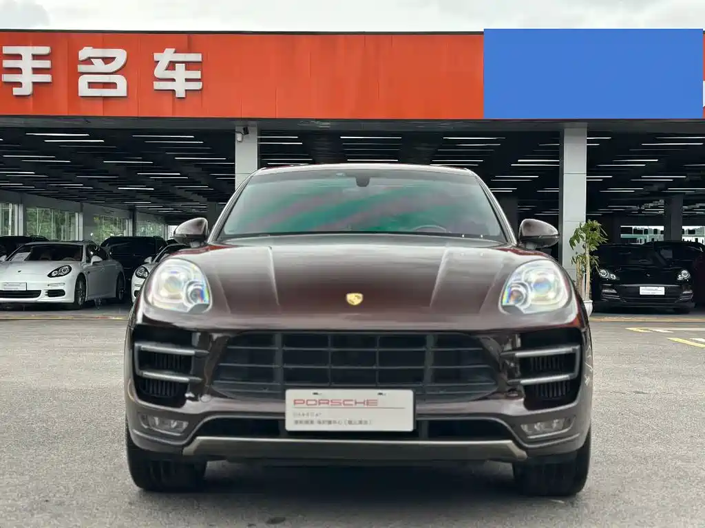Porsche Macan 2014