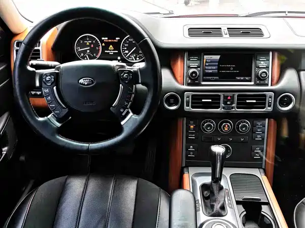 Land Rover Range Rover 2010