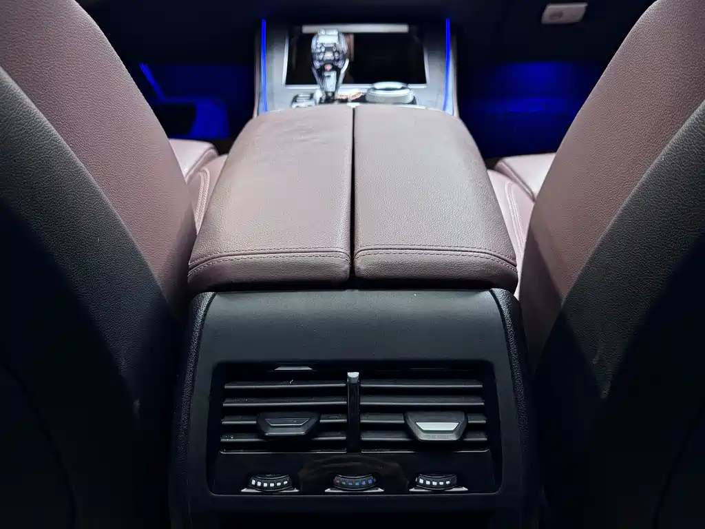 BMW X5 2021 — фото 17