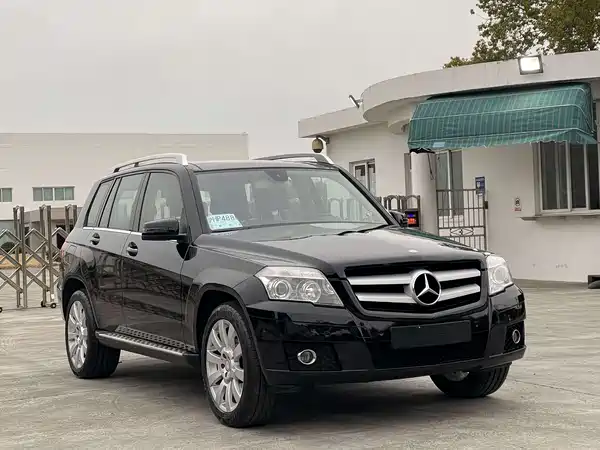Mercedes-Benz GLK-Class 2011