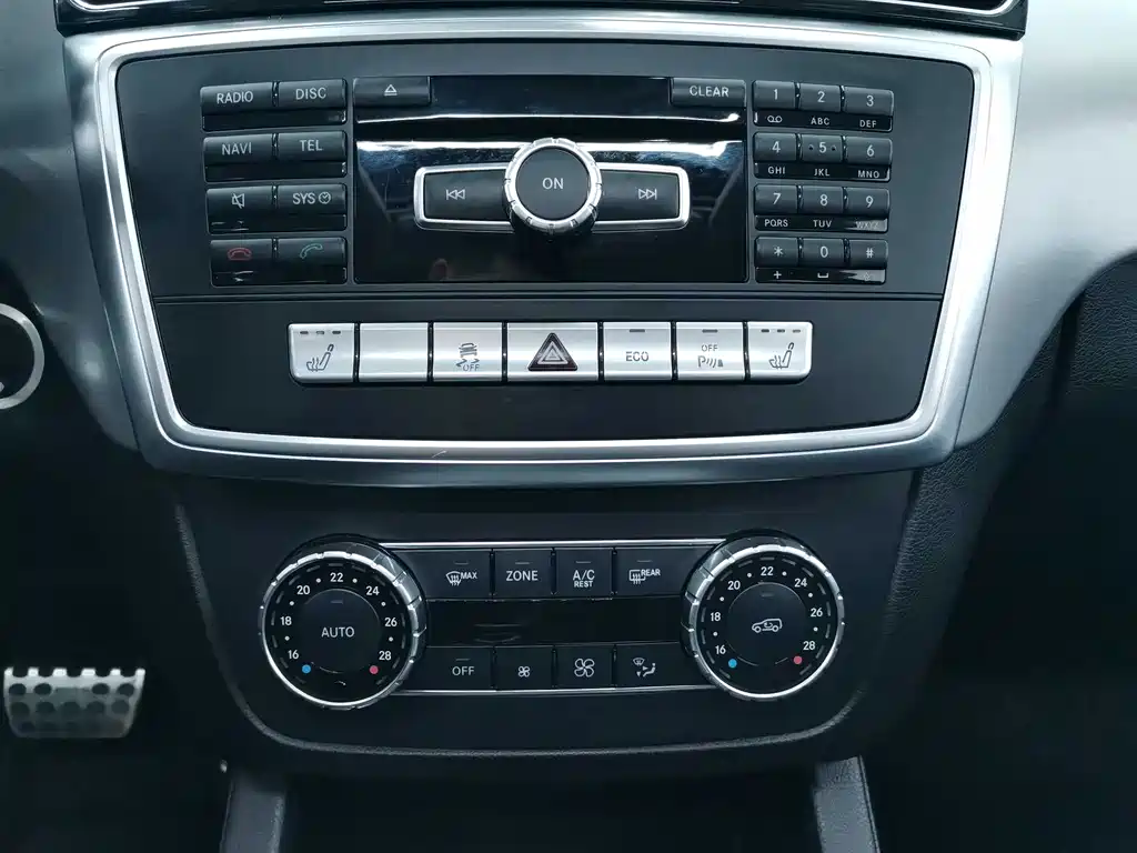 Mercedes-Benz M-Class 2015 — фото 17