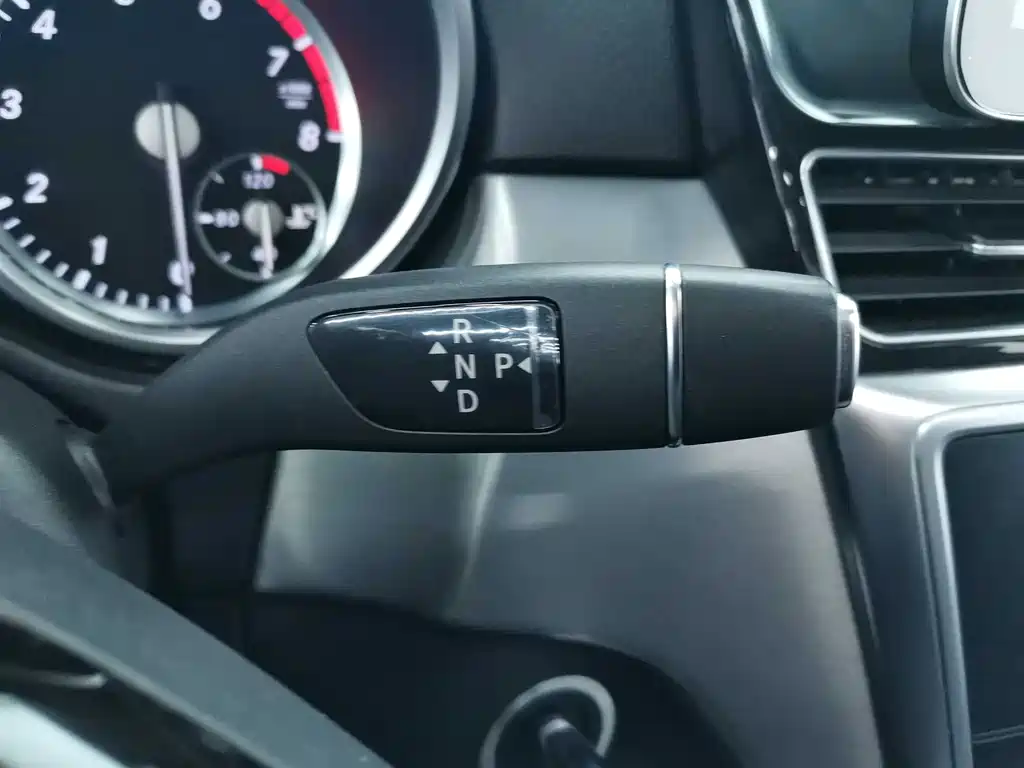 Mercedes-Benz M-Class 2015 — фото 21