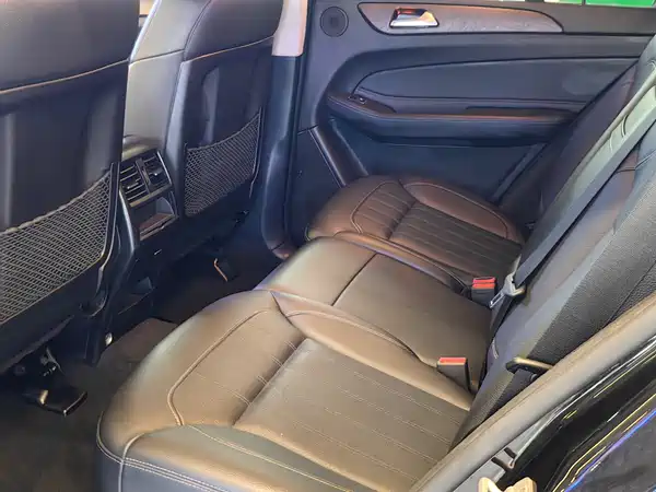 Mercedes-Benz GLE 2015
