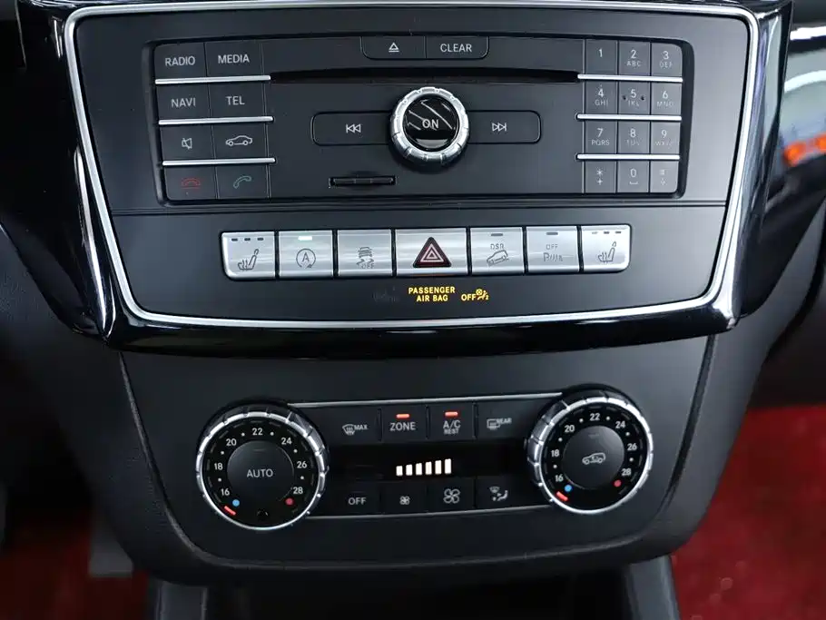 Mercedes-Benz GLE 2018 — фото 10