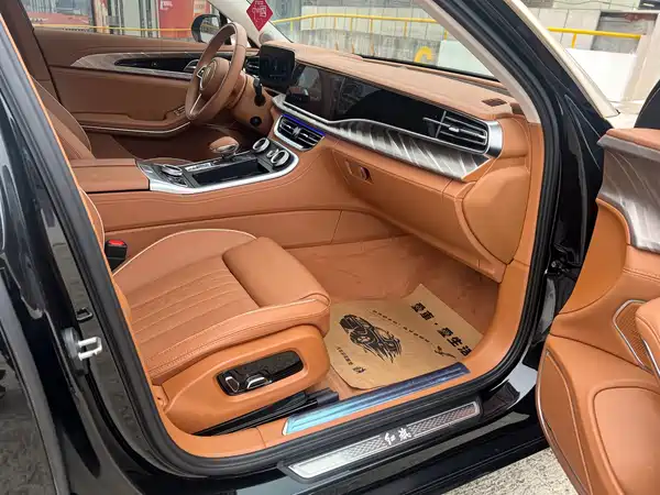Hongqi H9 2022