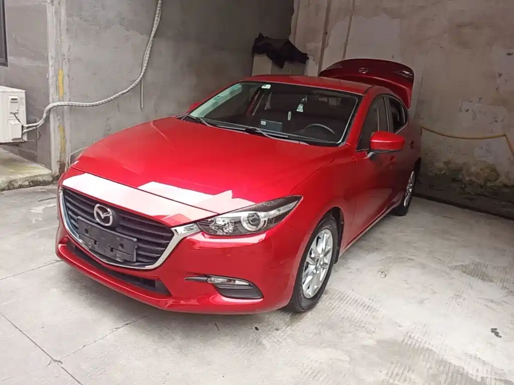 Mazda 3 Axela 2017 — фото 2