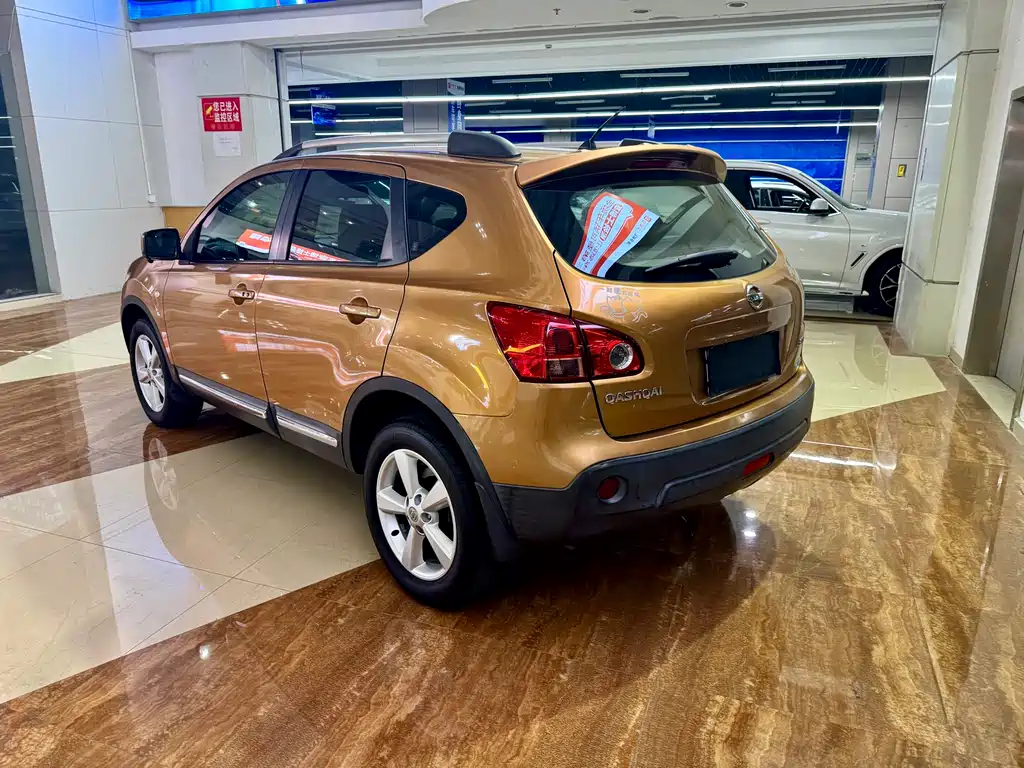 Nissan Qashqai 2011