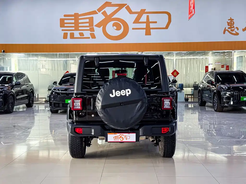 Jeep Wrangler 2019 — фото 10