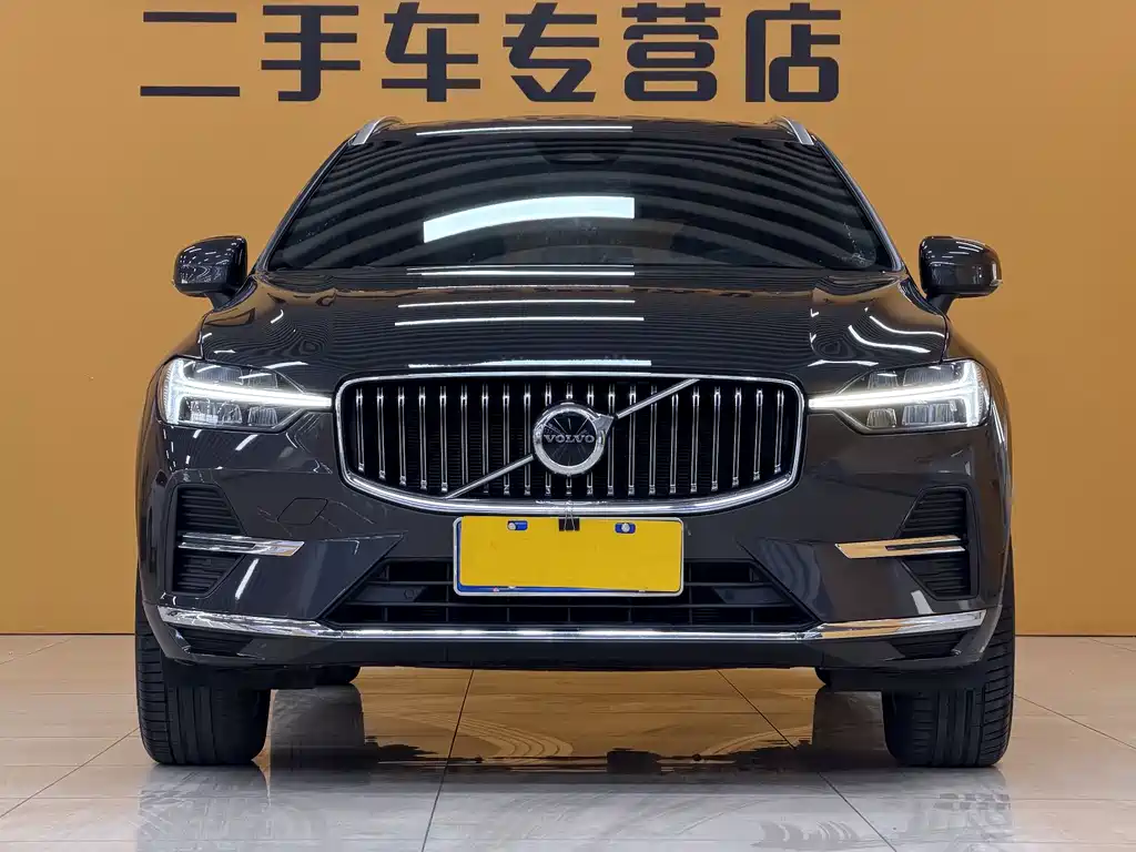 Volvo XC60 2021 — фото 2