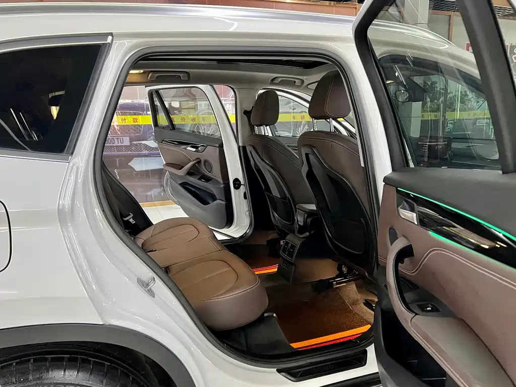 BMW X1 2020 — фото 14