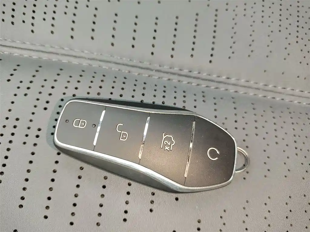 BYD Seal 06GT 2025 — фото 9