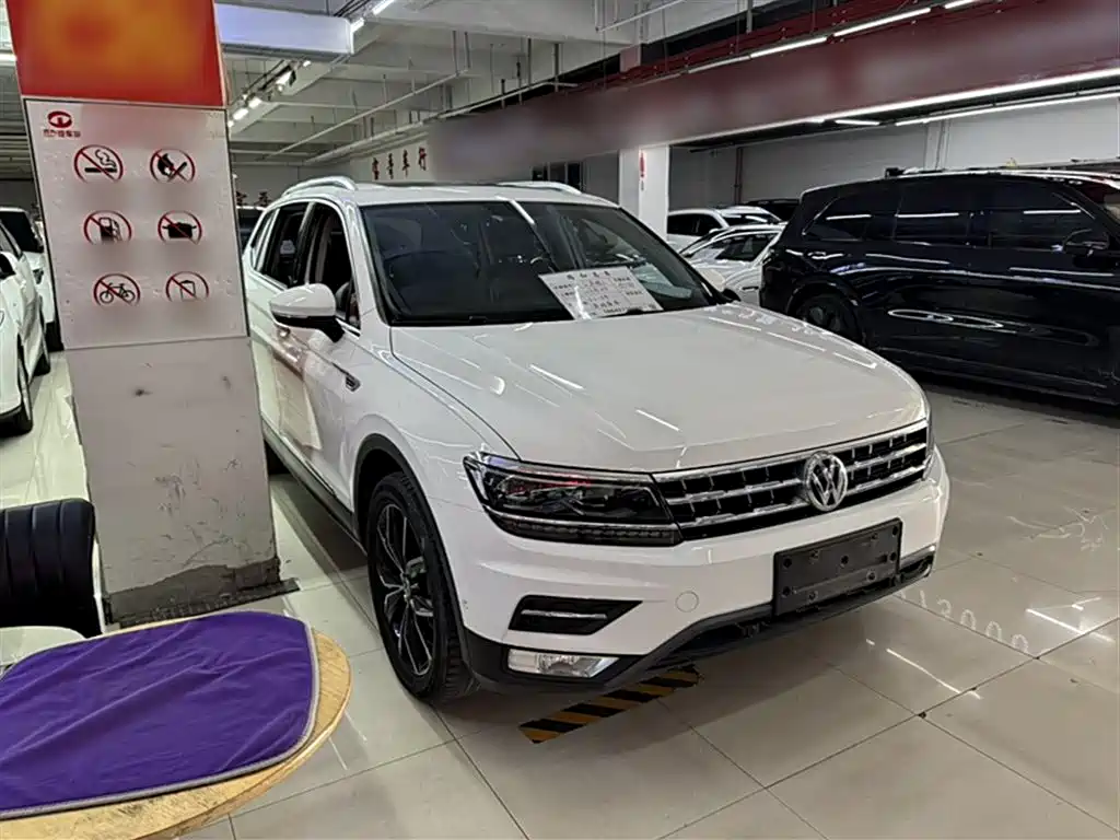 Volkswagen Tiguan L 2017 — фото 6