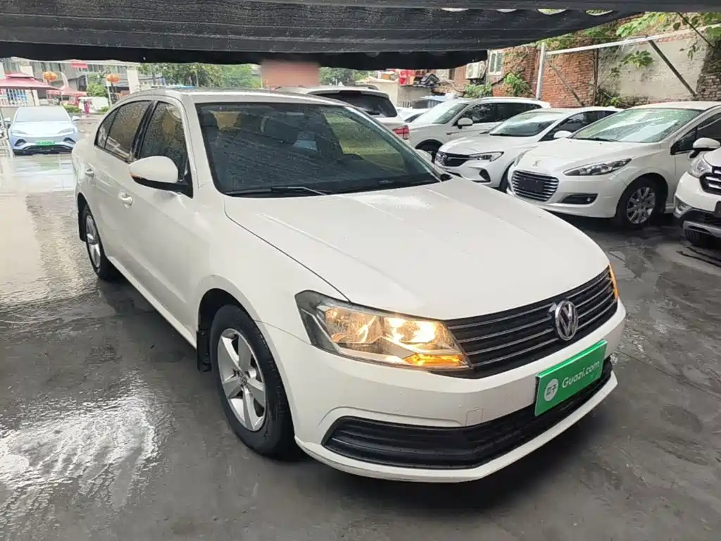 Volkswagen Lavida 2015