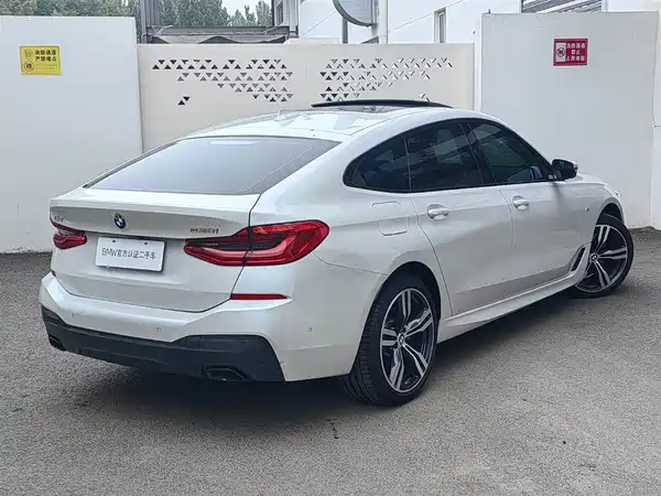 BMW 6 Series GT 2024