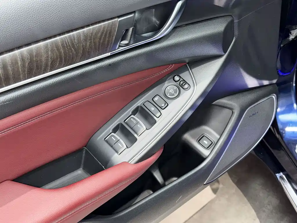 Honda Inspire 2022 — фото 13