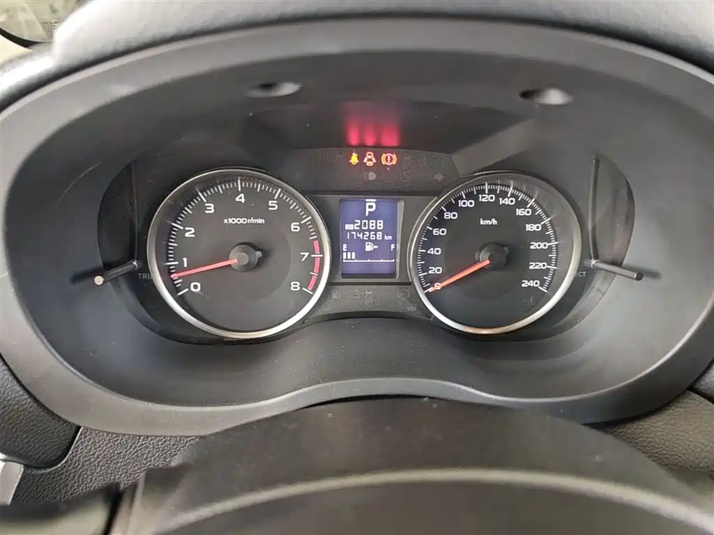 Subaru XV 2016 — фото 12