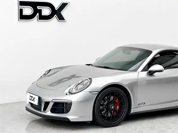 Porsche 911 2017