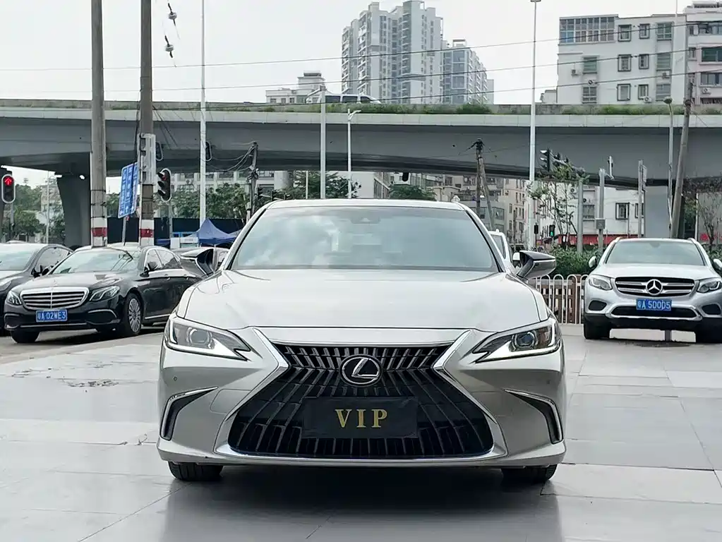 Lexus ES 2022 — фото 2