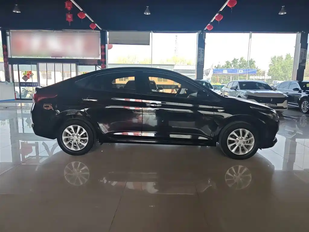 Hyundai Verna 2019 — фото 4