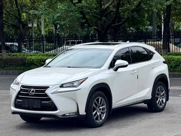 Lexus NX 2015