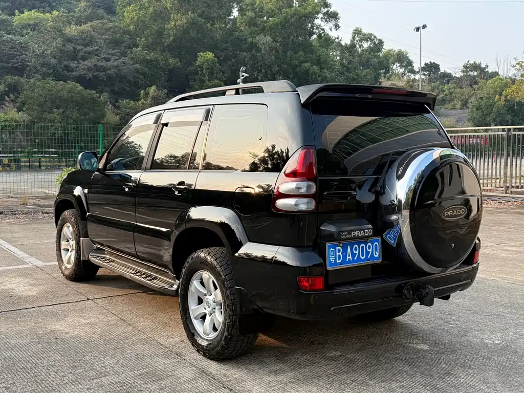 Toyota Prado 2005 — фото 18