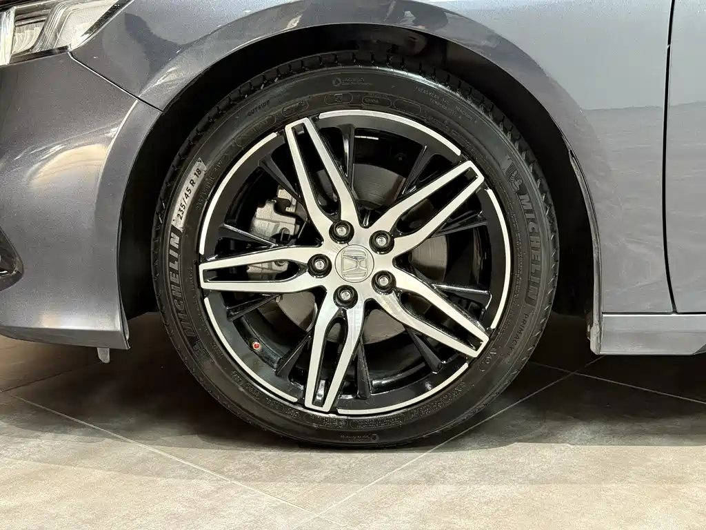 Honda Accord 2022 — фото 25