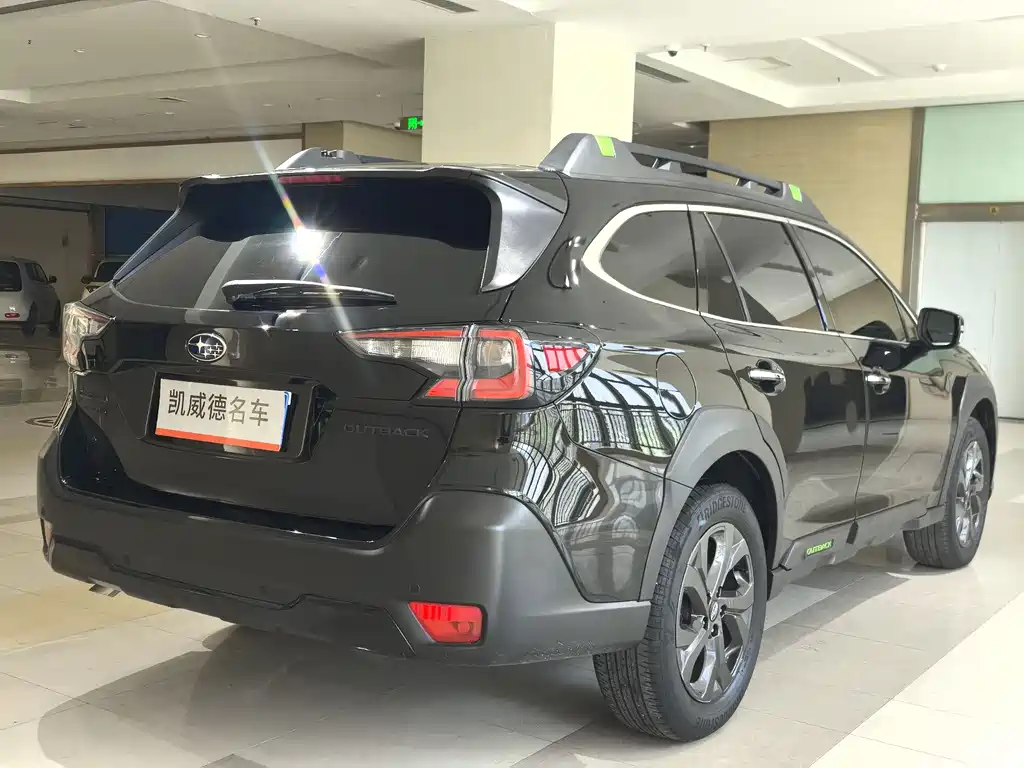 Subaru Outback 2021 — фото 14