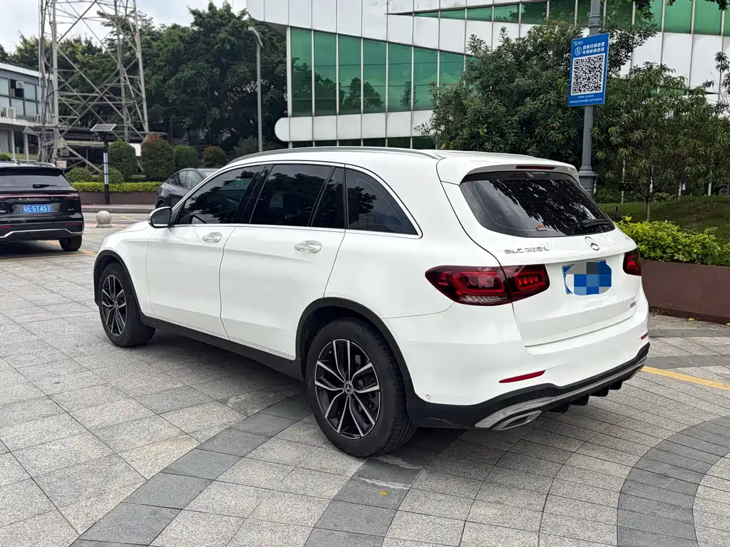 Mercedes-Benz GLC 2021 — фото 2