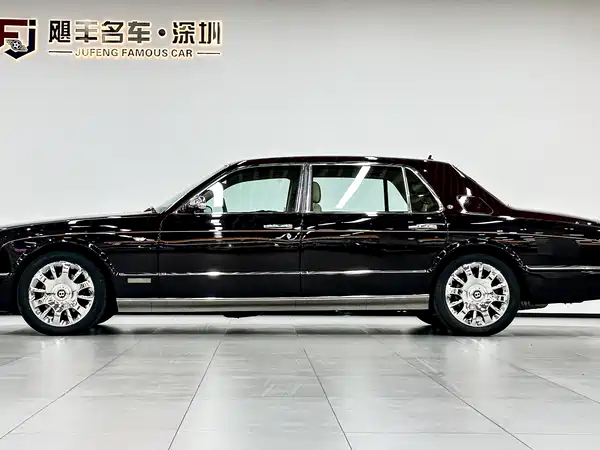 Bentley Elegant 2006