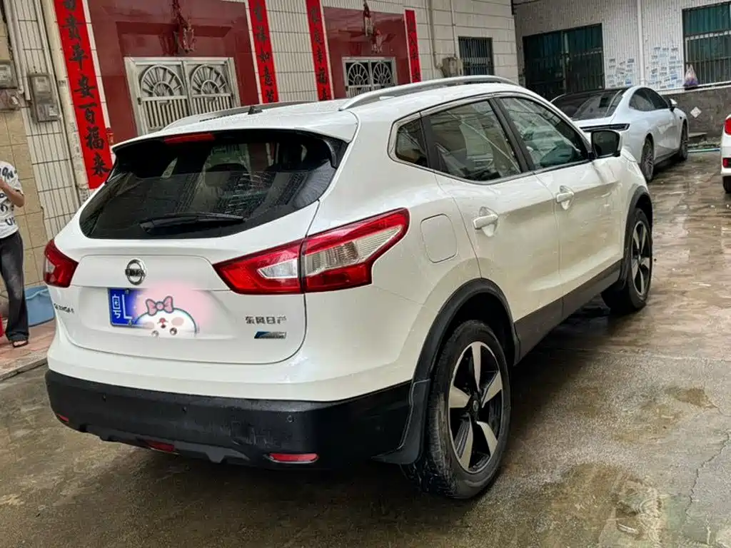 Nissan Qashqai 2017 — фото 9