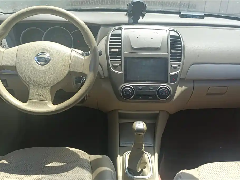 Nissan Sylphy 2016 — фото 12