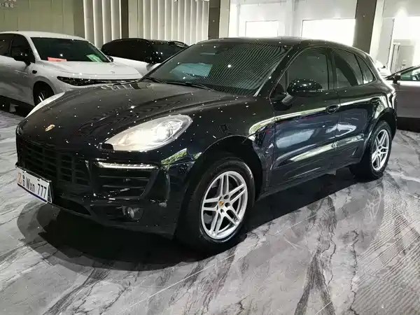 Porsche Macan 2016
