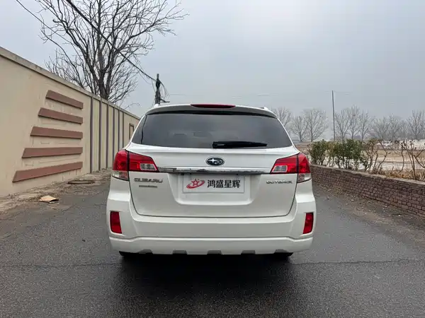 Subaru Outback 2013