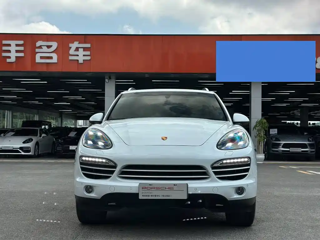 Porsche Cayenne 2014