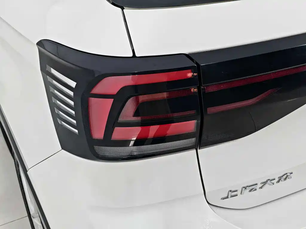 Volkswagen T-Cross 2021 — фото 12