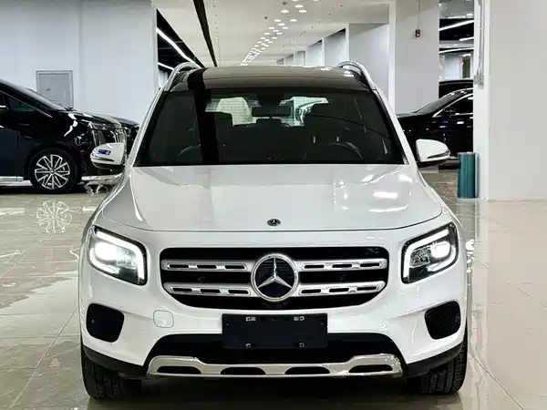 Mercedes-Benz GLB 2021