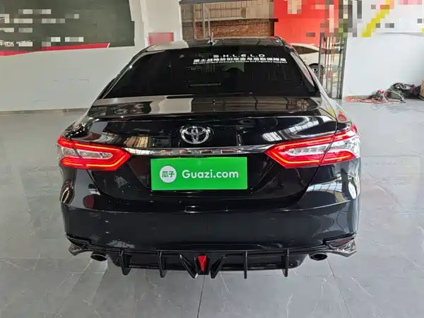 Toyota Camry 2021