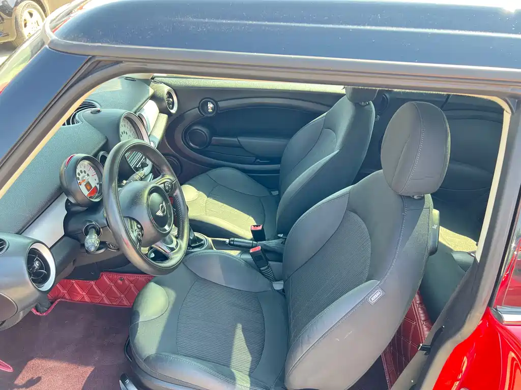 MINI Clubman 2012 — фото 10