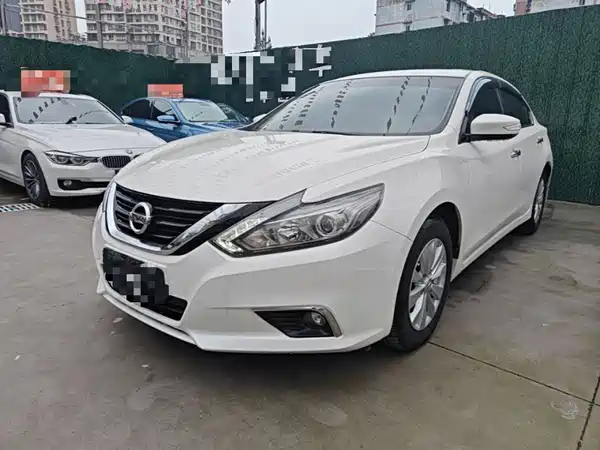 Nissan Teana 2017